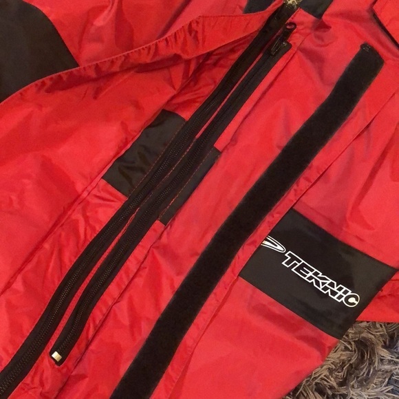 Teknic otisca red / black rain jacket with reflective back stripe. New! - Picture 2 of 14